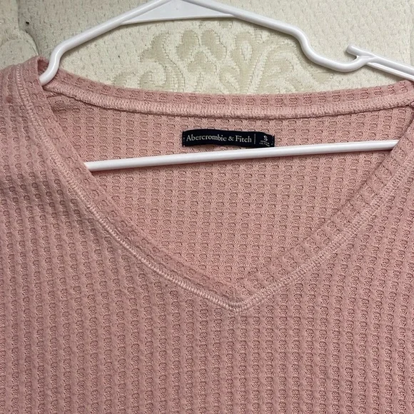 Pink Sweater - Picture 2 of 2